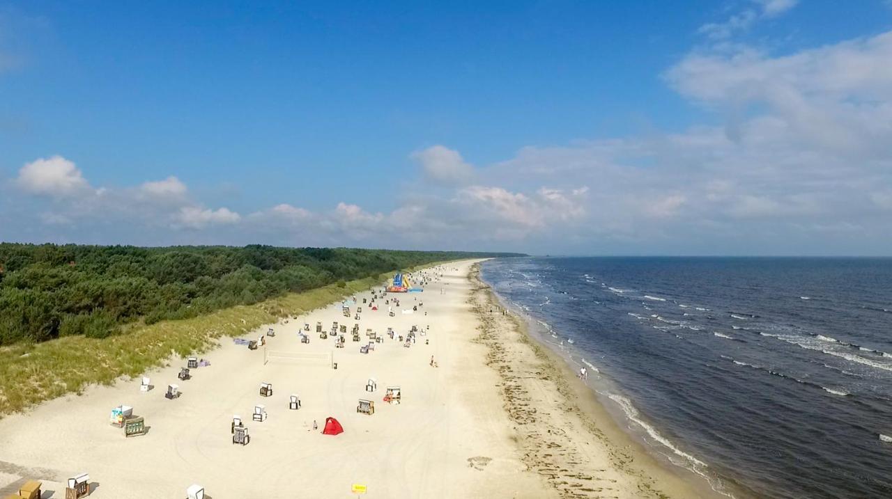 Usedom Bike Hotel & Suites Karlshagen Exterior foto