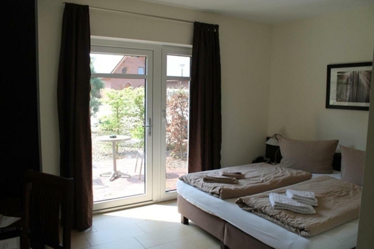 Usedom Bike Hotel & Suites Karlshagen Exterior foto